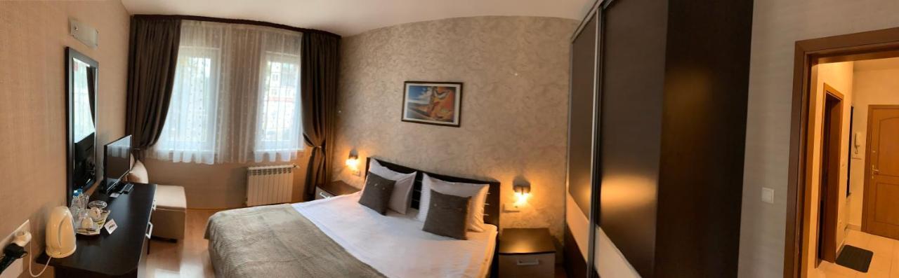 Gm Royal Plaza Aparthotel Boroveț Exterior foto